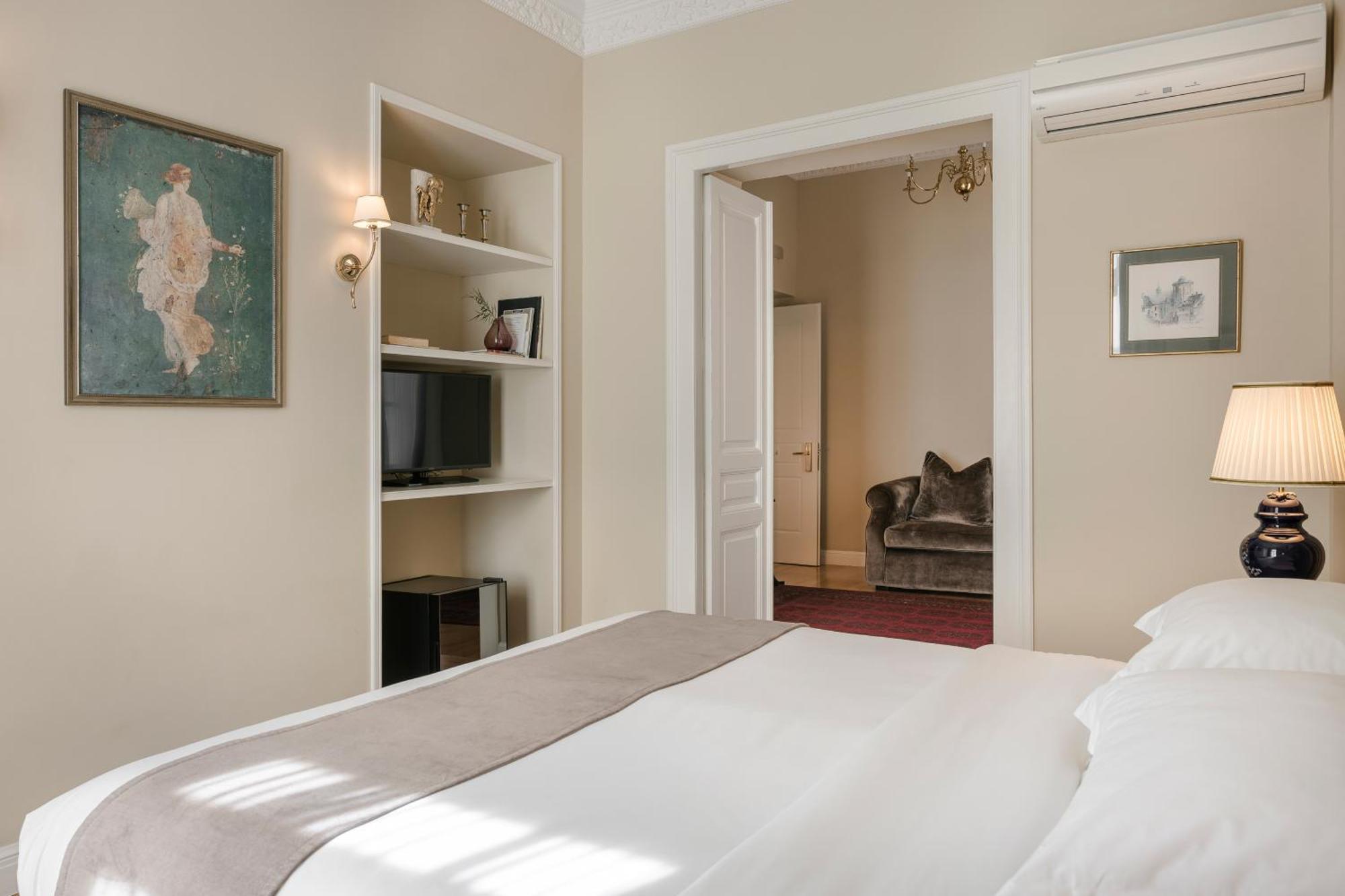Noble Suites Atina Dış mekan fotoğraf