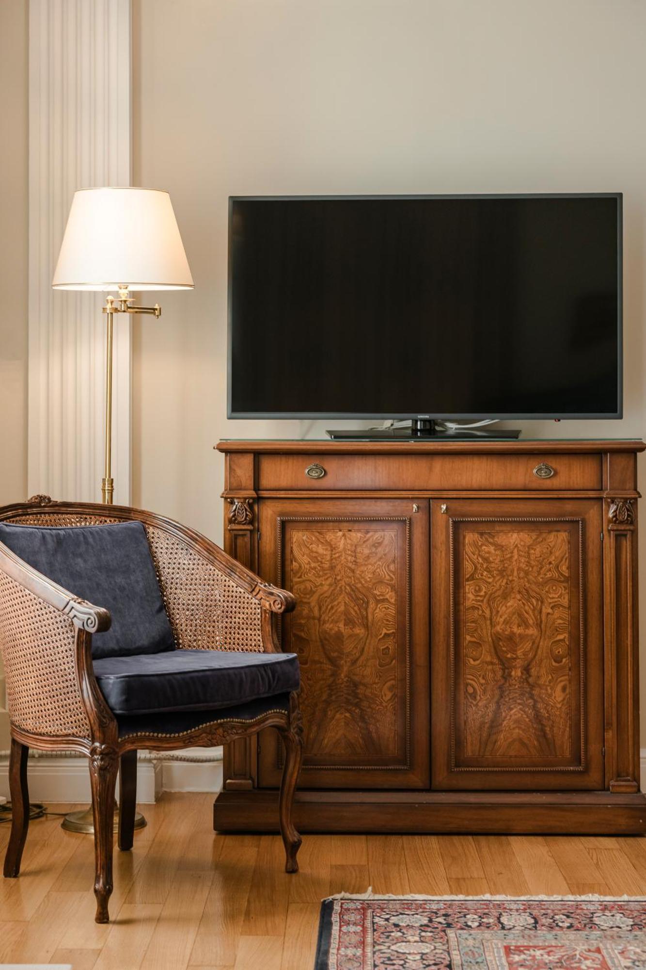 Noble Suites Atina Dış mekan fotoğraf